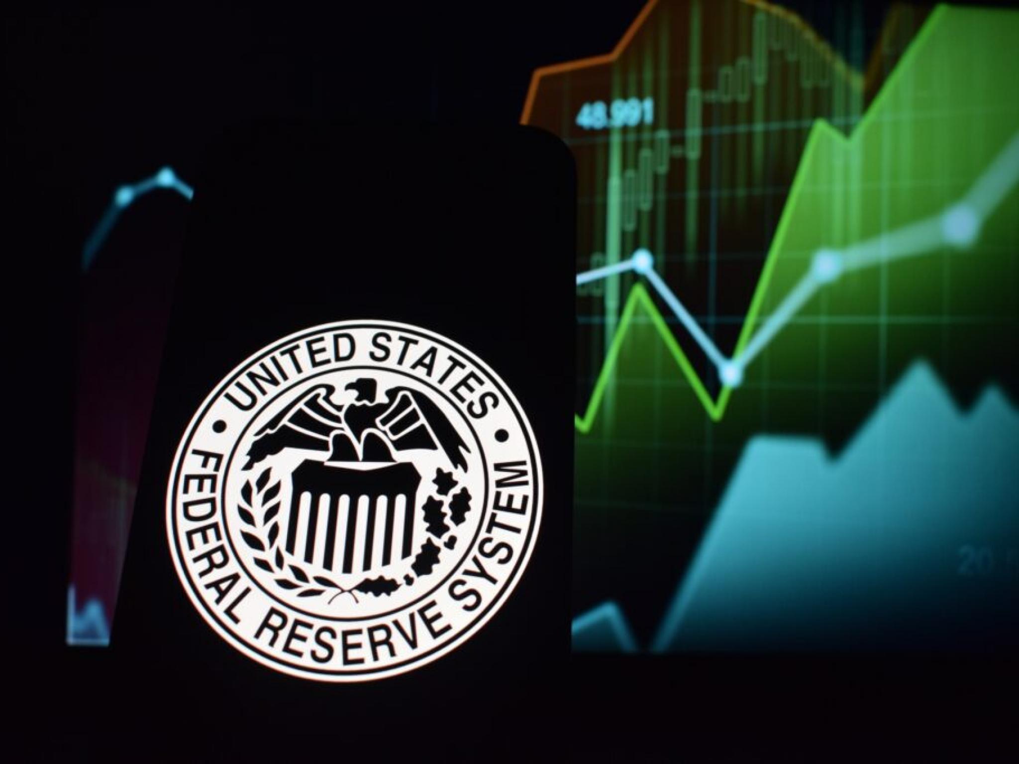 Le loyaliste de Trump, Stephen Miran, convainc “personne” avec son “cas totalement incohérent en faveur des baisses de taux”, affirme un économiste après sa dissidence