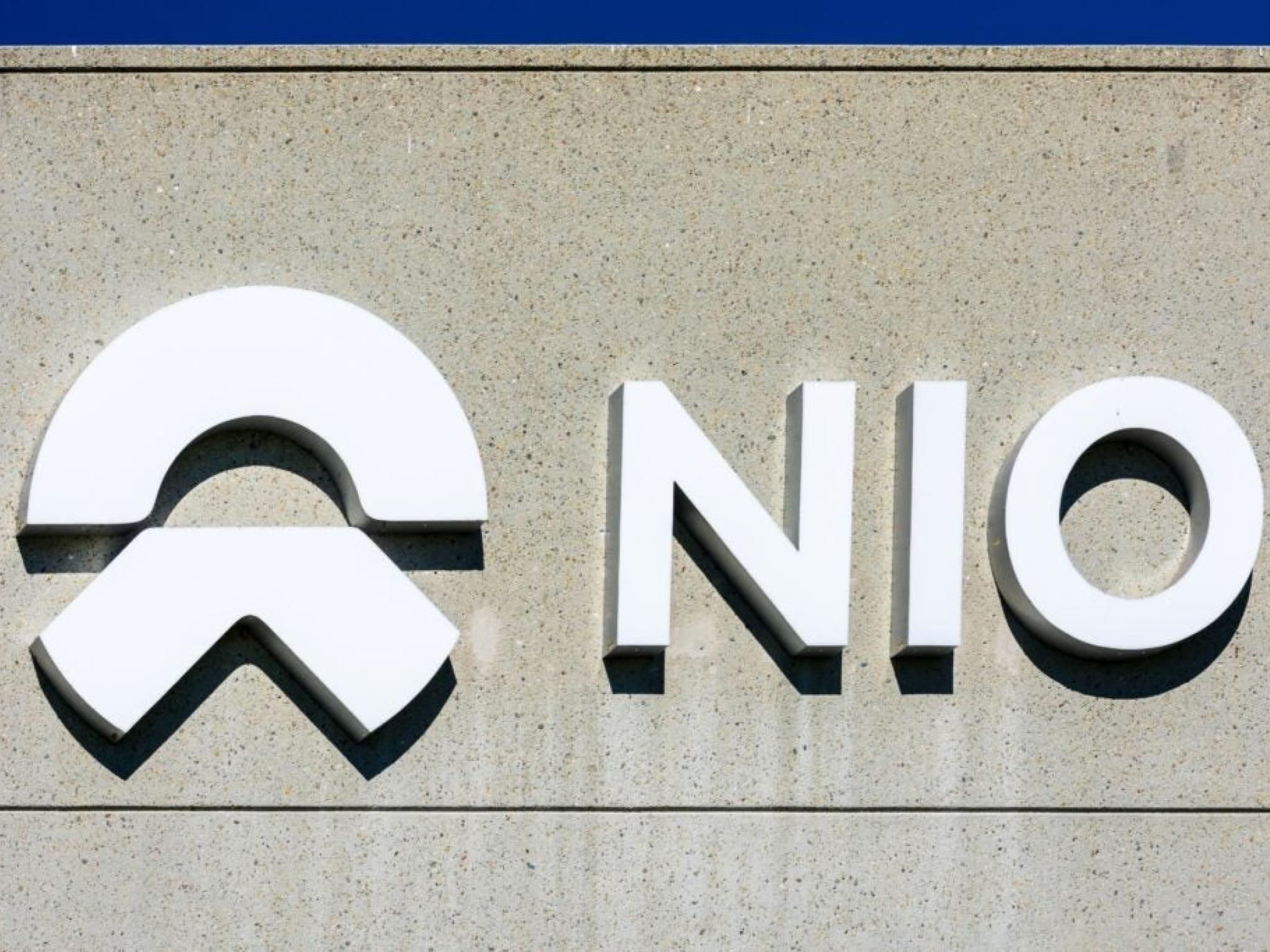  whats-going-on-with-nio-stock-monday 