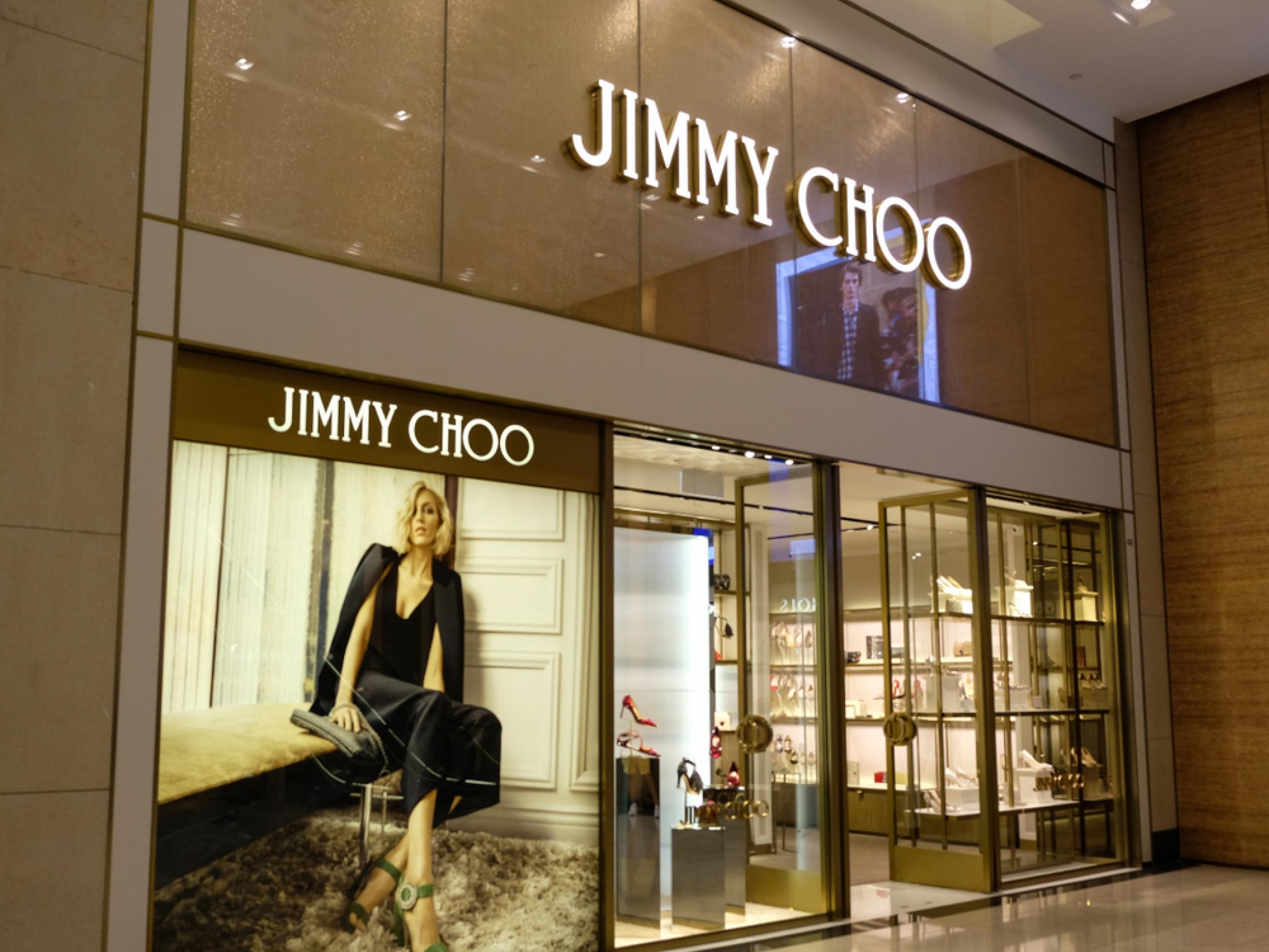  jimmy-choo-michael-kors-parent-navigates-tariffs-profit-decline 