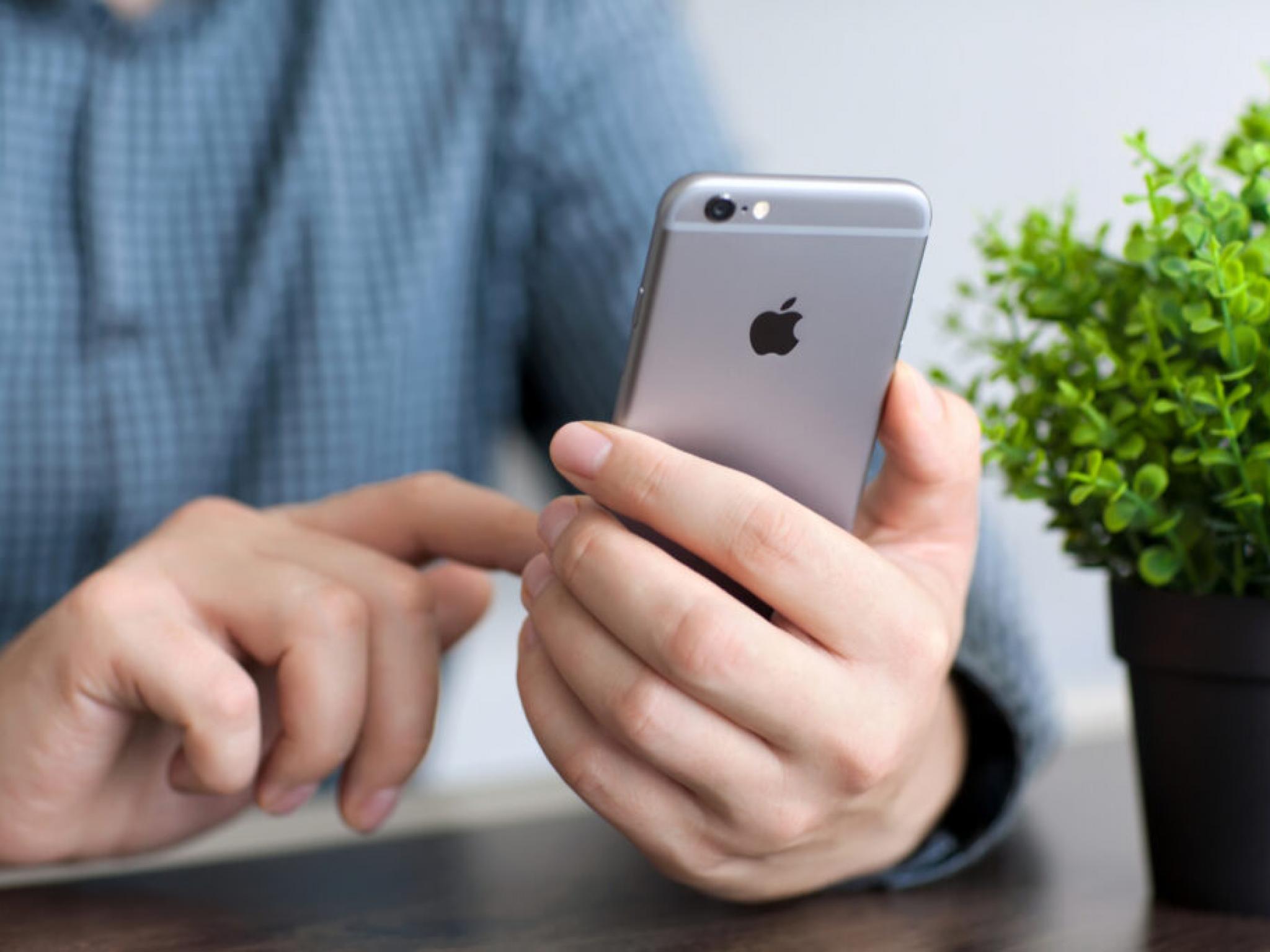 Gene Munster déclare qu’Apple a obtenu “l’accord de l’année” avec le partenariat de 1 milliard de dollars avec Google Gemini pour Siri, tout en empochant toujours 20 milliards de dollars de la recherche.