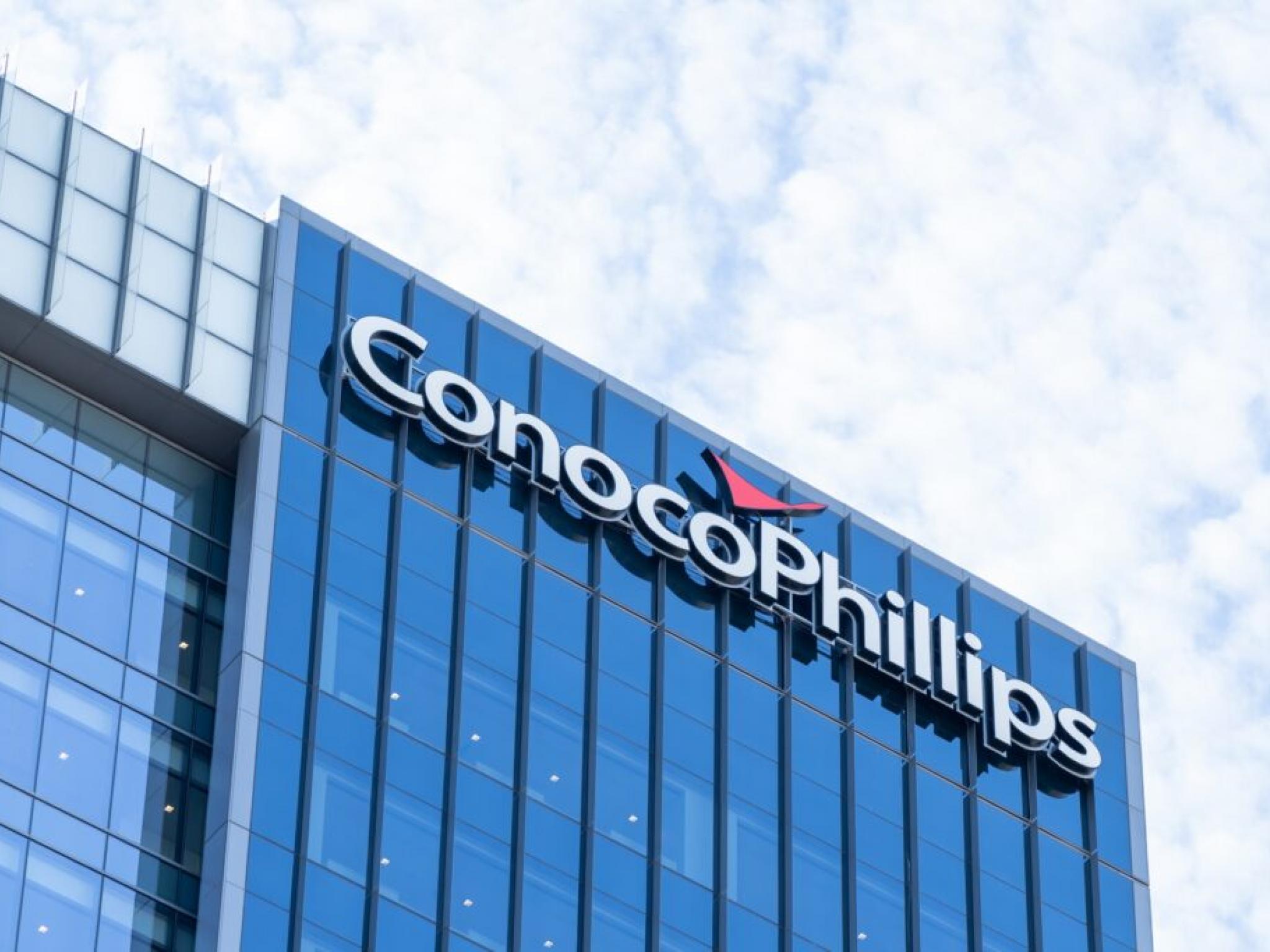  conocophillips-tops-q3-eps-estimates-lifts-dividend-8-production-climbs 