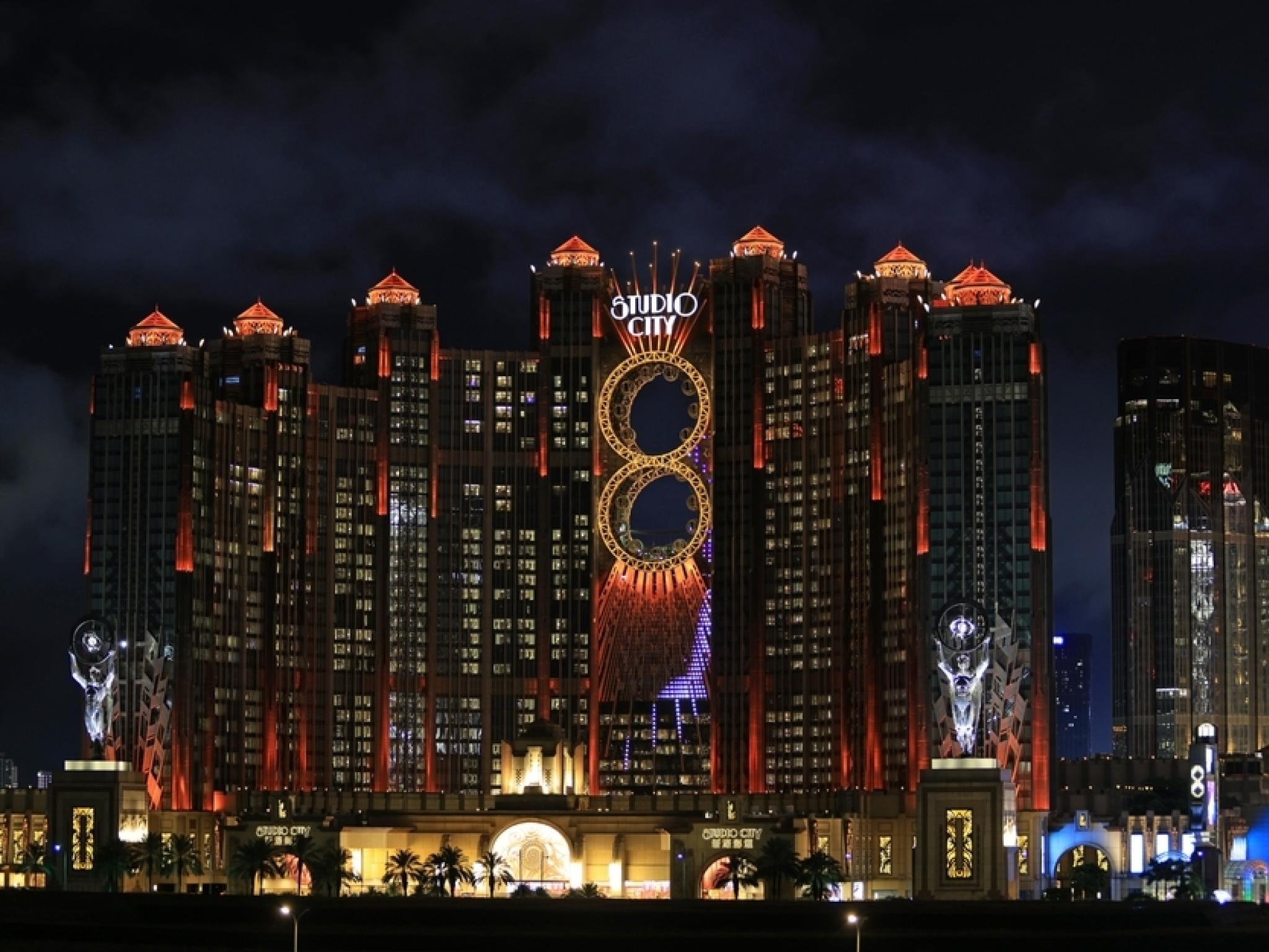  this-casino-stock-got-dealt-a-good-hand 