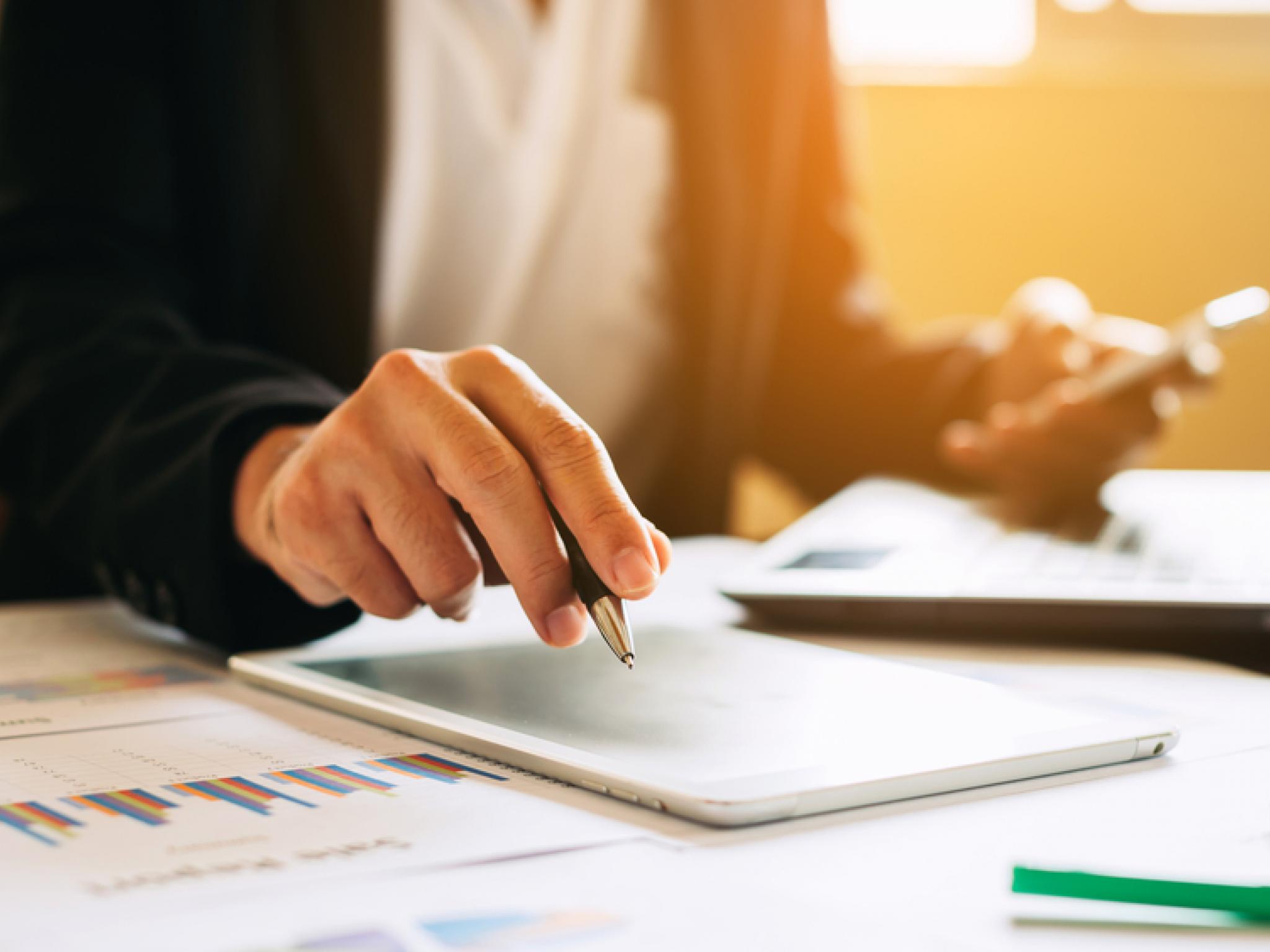  what-analysts-are-saying-about-bright-horizons-family-stock 