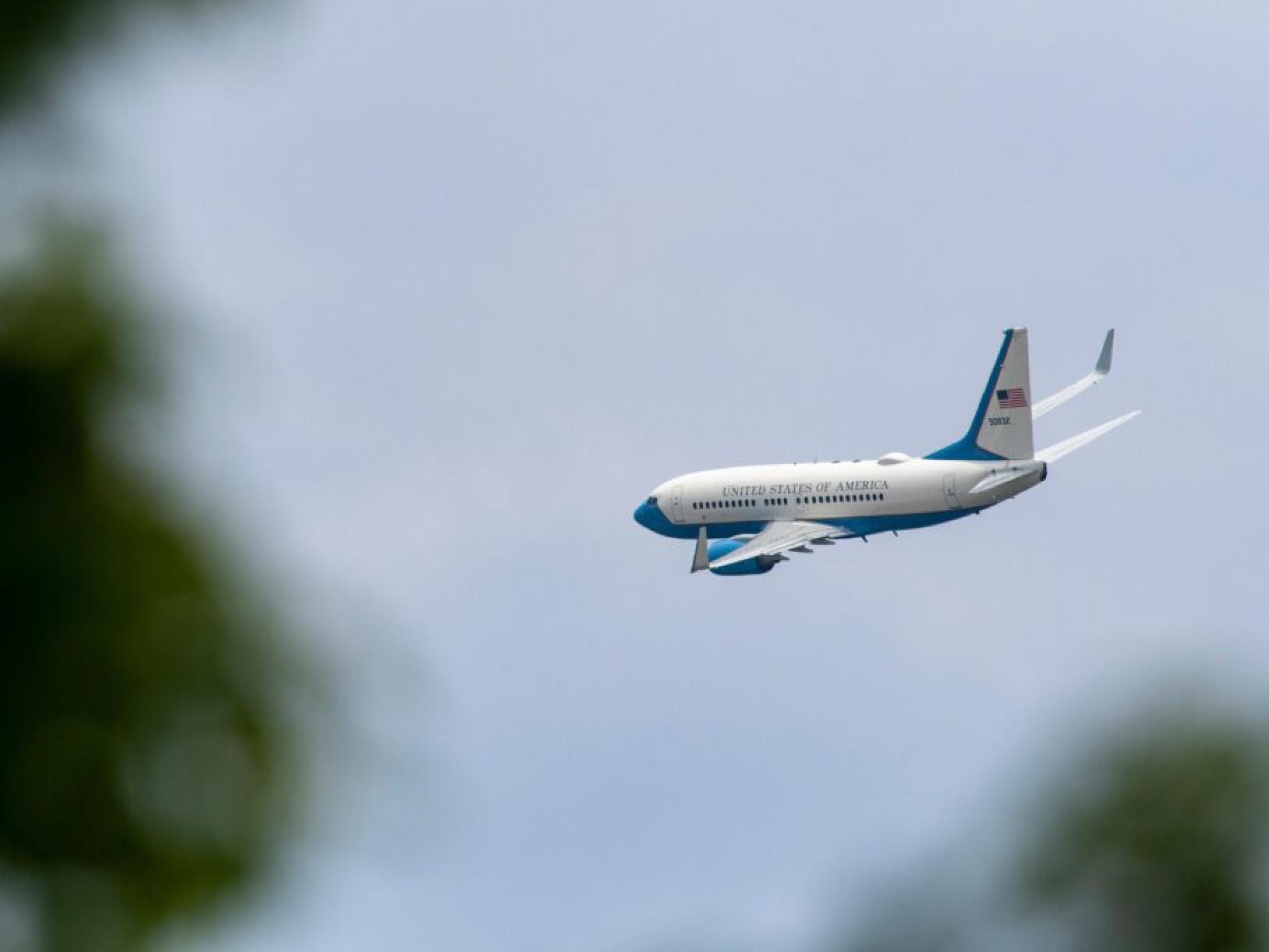  flight-cuts-rising-fares-whats-behind-americas-costliest-week-to-fly-this-year 