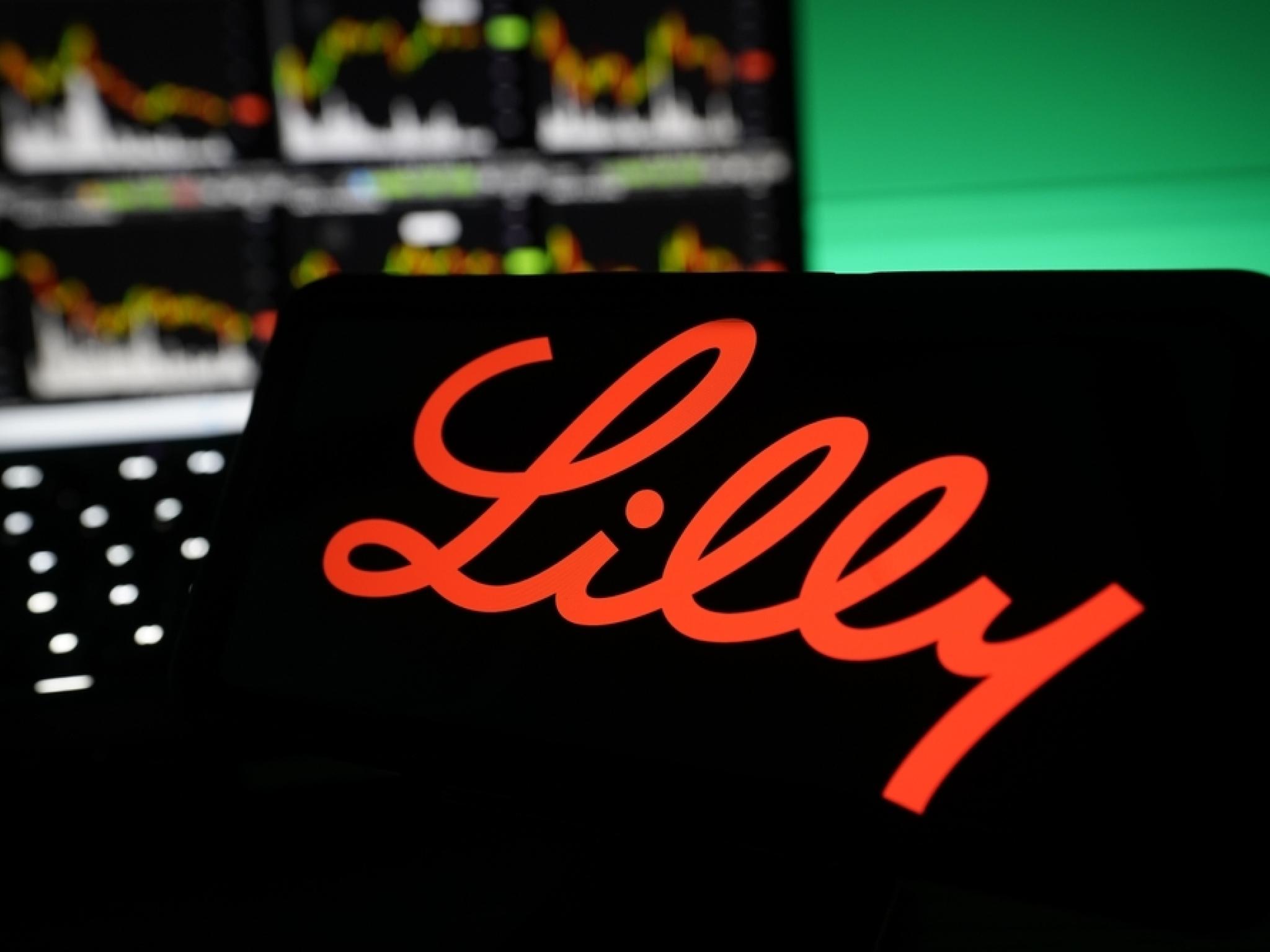  this-eli-lilly-analyst-turns-bullish-here-are-top-5-upgrades-for-monday 