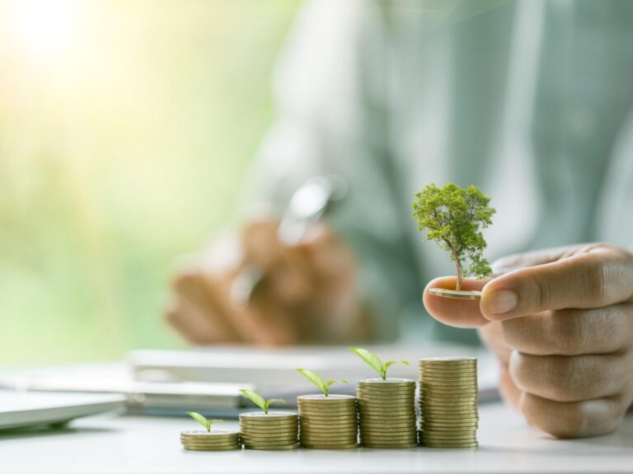  earnings-cycles-bolster-the-unique-relevance-of-proshares-nasdaq-100-high-income-etf 