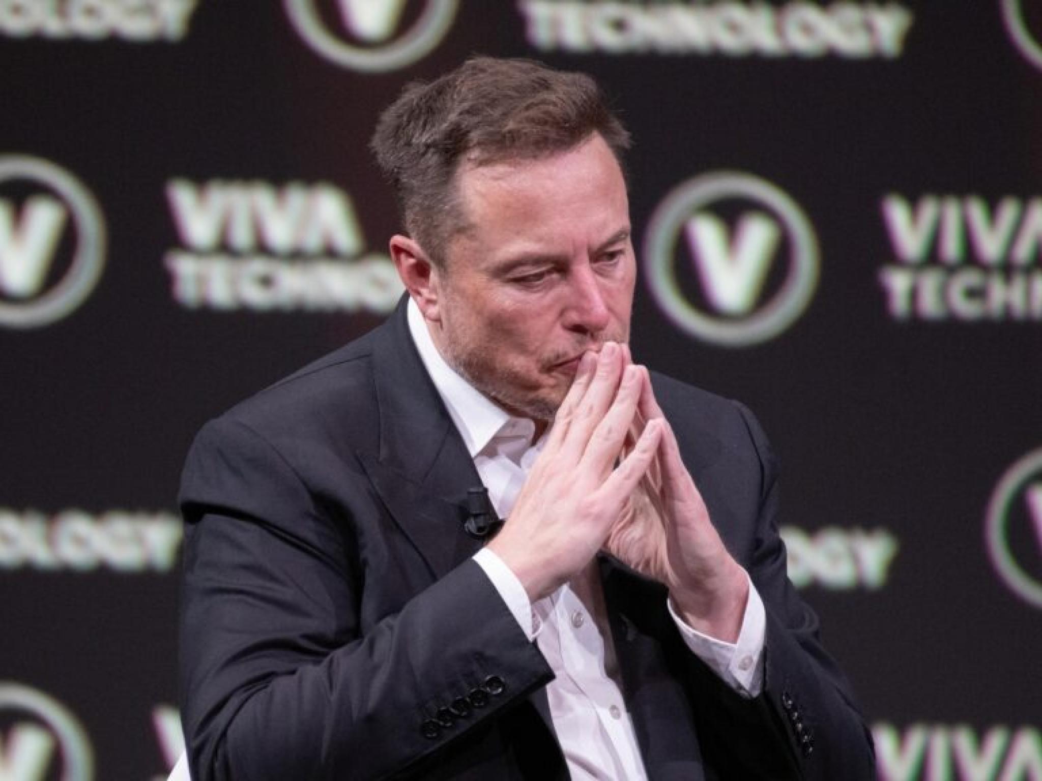  elon-musk-calls-jeff-bezos-copycat-after-reported-launch-of-ai-startup-project-prometheus-haha-no-way 