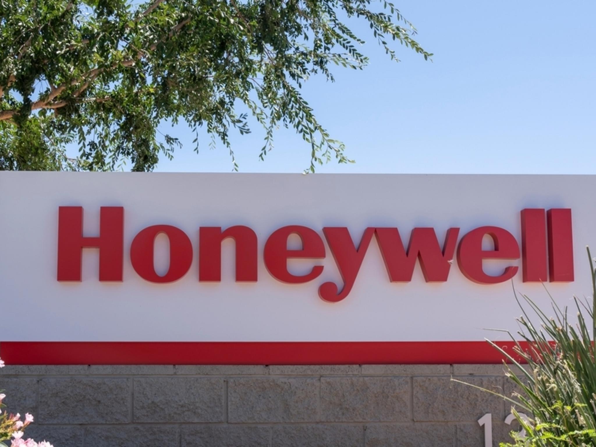 Cet analyste de Honeywell devient baissier ; voici les 4 principales dégradations pour mardi
