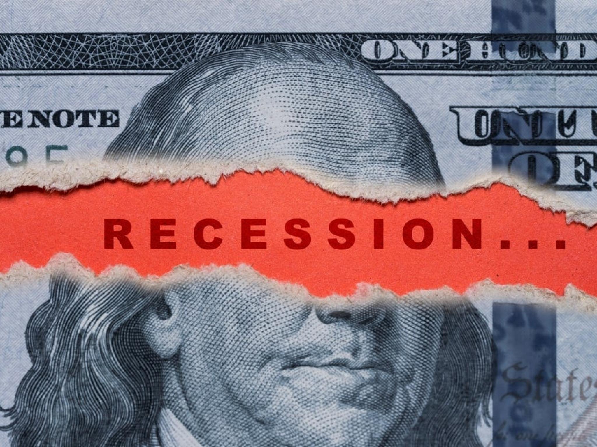  as-mag-7-companies-surpass-20-trillion-in-market-cap-60-of-americans-think-were-in-a-recession-says-adam-kobeissi 