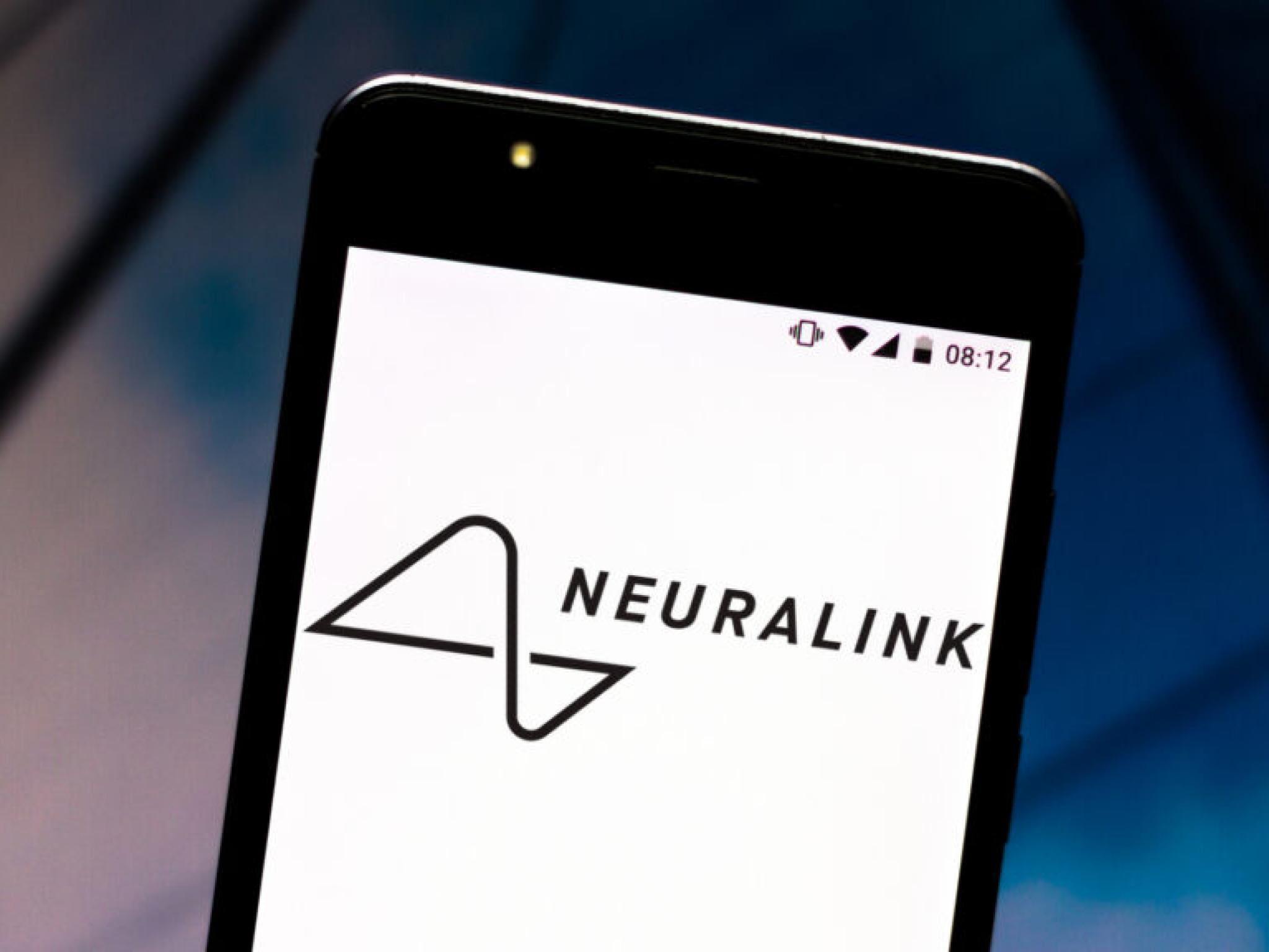  elon-musk-led-neuralinks-first-patient-details-life-post-receiving-bci-chip--eyes-second-implant-it-gave-me-hope 