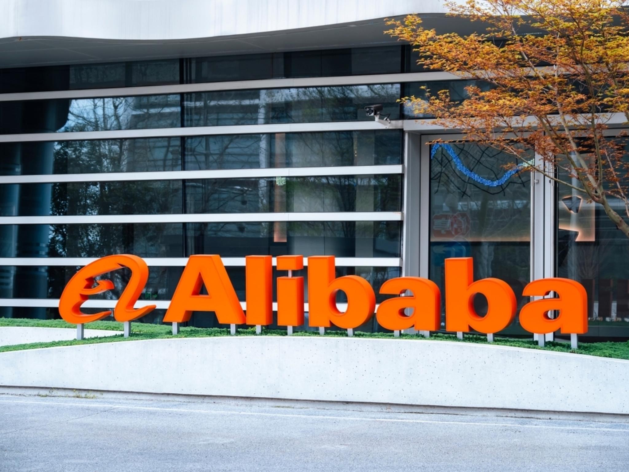 Aperçu du T2 d’Alibaba : Le jalon des 10 millions de Qwen met en lumière “des opportunités historiques” dans l’IA et le Cloud