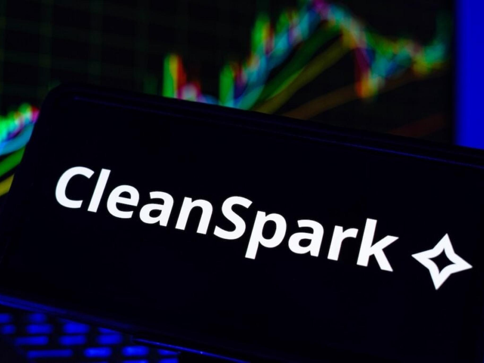 Un cadre de CleanSpark déclare que l’entreprise continuera à acheter du Bitcoin mais de manière très stratégique : “Nous ne sommes pas idéologiques”