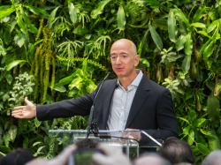  jeff-bezos-turning-blind-eye-toward-unlicensed-songs-on-twitch-music-labels-artists-allege 