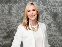  trulieve-ceo-kim-rivers-announced-as-keynote-speaker-at-2020-benzinga-cannabis-capital-conference 