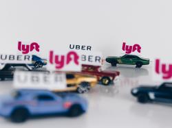  lyft-grubhub-follow-uber-boost-gig-driver-pay 