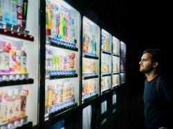  ai-cannabis-vending-machines-that-identify-over-21-customers-now-available-in-florida-via-american-green 