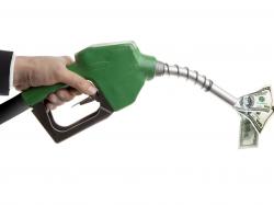  are-gas-stations-price-gouging-politicians-say-yes-but-this-is-how-much-they-really-make 