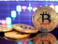 Bitcoin, Ethereum Lead $364M Crypto Liquidations Amid Market Crash