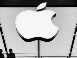  apple-shares-have-more-downside-ahead 