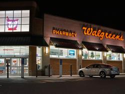  walgreens-controlled-villagemd-in-talks-with-summit-health-for-possible-takeover 
