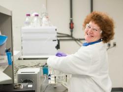  with-upcoming-ovarian-cancer-data-analyst-sees-100-upside-for-mersana-therapeutics 