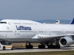  lufthansa-faces-widespread-flight-cancellations-delays-due-to-it-outage 