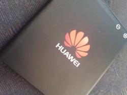  chinese-smartphone-maker-huawei-tries-to-tap-ev-wave-with-new-alliances 