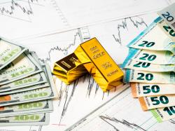  bofa-chief-strategist-calls-for-a-20-us-dollar-selloff-turns-bullish-on-gold-and-the-euro 