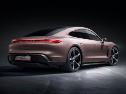  possible-victory-for-porsche-taycan-over-tesla-model-s-in-q1-2023-sales-race 
