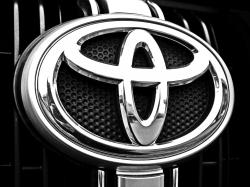  going-all-electric-is-not-the-best-choice-for-the-environment-toyota 