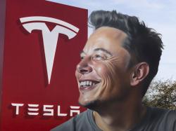  teslas-scandinavian-troubles-over-musk-thanks-sweden-after-court-rules-against-workers-license-plate-blockade 