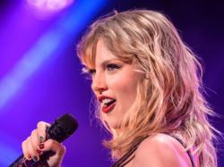  taylor-swifts-concert-film-hits-streaming-in-december-heres-the-key-date-and-which-platforms-you-can-use 