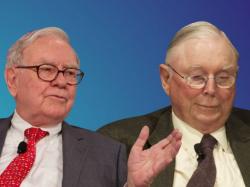  are-warren-buffett-and-charlie-munger-at-odds-berkshires-byd-sell-off-leaves-investors-guessing 