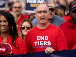  gm-ford-and-stellantis-brace-for-escalation-of-uaw-strikes 