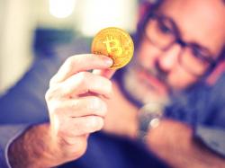  bitcoin-etf-dilemma-spot-markets-futures-face-off-in-crypto-arena 