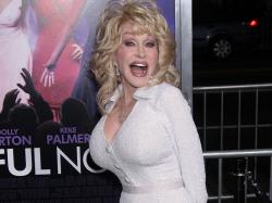  dolly-parton-cooks-up-pancake-partnership-with-conagra-looks-to-challenge-pearl-milling 
