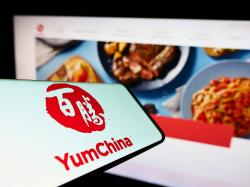  how-to-earn-500-a-month-from-yum-china-stock-ahead-of-q4-earnings-report 