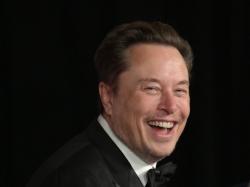  legal-expert-says-tesla-shareholder-vote-to-approve-elon-musks-pay-for-his-past-work-is-like-setting-assets-on-fire-without-benefit-to-company 