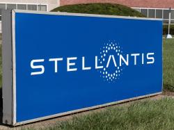  stellantis-charges-up-with-100m-solar-investment-in-argentina-report 