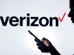  verizon-poised-for-growth-strategic-network-upgrades-strong-momentum-to-drive-future-success-analyst 