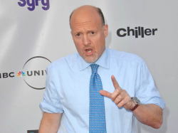  jim-cramer-scoffs-at-disproportionate-coverage-of-apple-while-google-and-microsoft-just-had-spectacular-quarters 