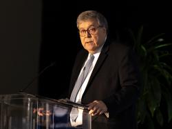  former-ag-bill-barr-announces-intention-to-vote-for-donald-trump-despite-previously-saying-ex-president-shouldnt-be-anywhere-near-the-oval-office 