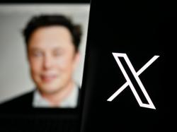  elon-musks-x-faces-widespread-disruptions-affecting-users-globally 