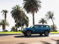  rivian-automotive-receives-827m-incentive-package-whats-going-on-with-rivian-stock 