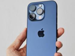 apples-iphone-16-pro-models-to-ditch-blue-for-rose-titanium--analyst-ming-chi-kuo-predicts-new-color-options 
