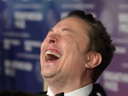  elon-musk-uses-grok-to-throw-shade-at-googles-fumbling-ai-powered-search-how-many-rocks-should-i-eat-per-day 