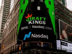  is-draftkings-stock-a-buy-after-illinois-gambling-tax-hike 