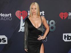  iggy-azaleas-mother-meme-coin-makes-dramatic-comeback-after-launch-controversy 