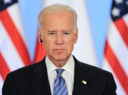  biden-administration-tightens-vehicle-fuel-mile-limits-to-boost-electric-vehicle-market 