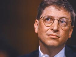  bill-gates-hired-steve-ballmer-as-the-first-business-manager-at-microsoft-and-now-is-behind-him-on-the-billionaires-index-thanks-to-ai 